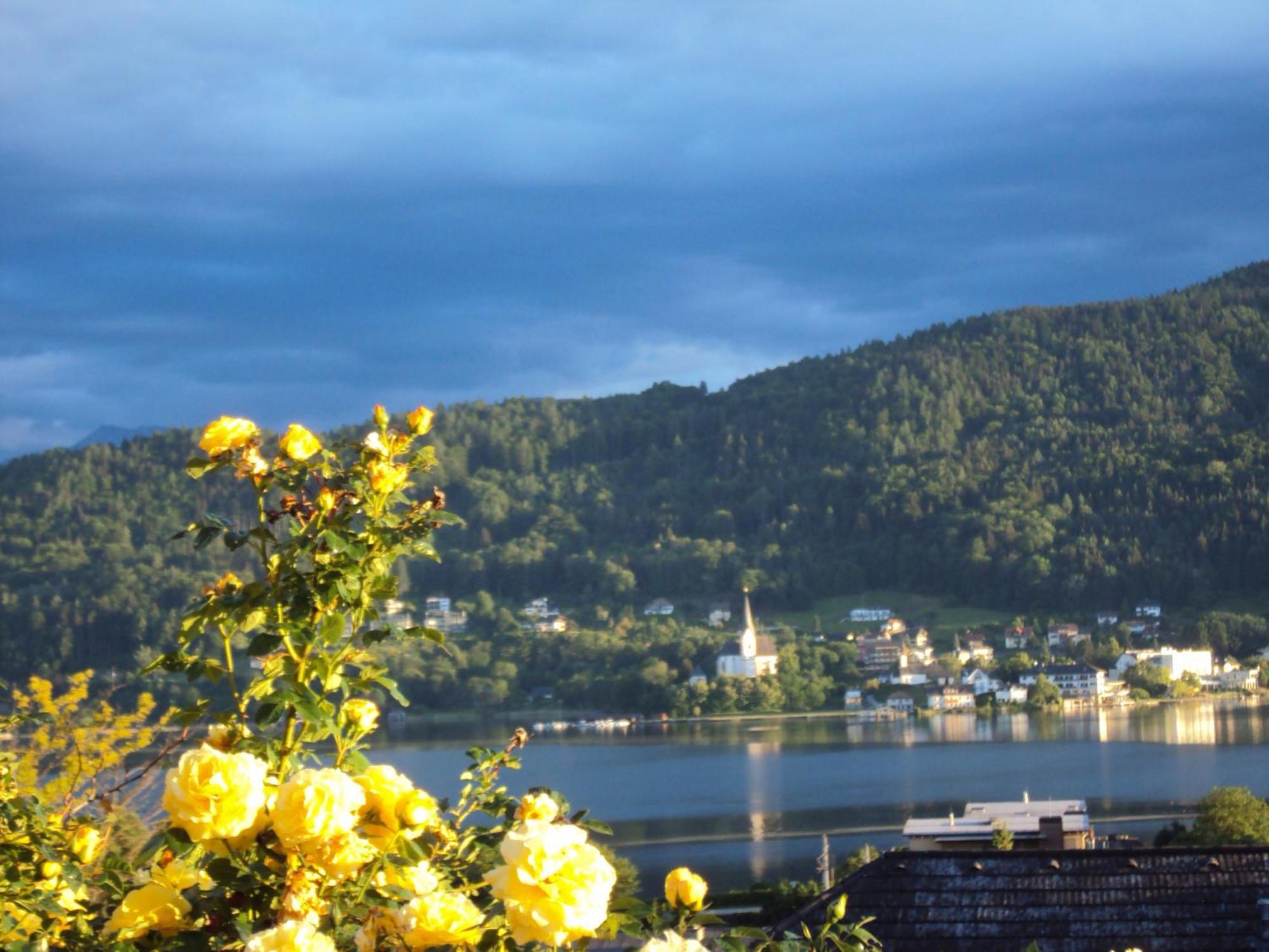 圣奥斯沃德霍夫酒店 Pörtschach am Wörthersee 外观 照片
